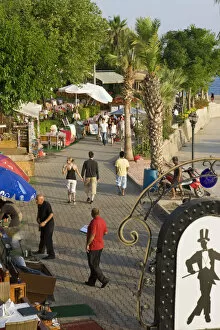 Images Dated 10th July 2008: Restaurants and Cafes in the resort town of Side, Mediterranean Coast, Turkey