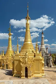 Shan State Prints: Restored pagodas at Indein village