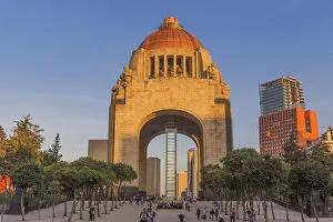 Images Dated 7th September 2018: Revolution monument, Monumento a la Revolucio (1938), Mexico City, Mexico