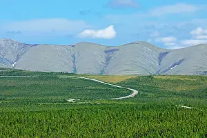 Richardson Mountains on the Dempster Highway (KM 347 - 405) Dempster Highway, Yukon, Canada