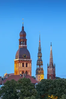Neil Farrin Gallery: Riga Cathedral, St Peters Church and St Saviours Anglican Church in Old Town