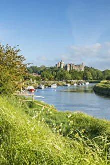 West Sussex Prints: River Arun & Arundel Castle, Arundel, West Sussex, England, UK