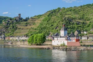 River Rhine Prints: River Rhine with Pfalzgrafenstein and Gutenfels castles