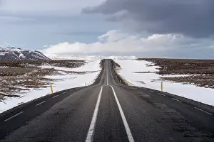Highway Prints: On the road on the Icelandic Highlands: Ring Road, Iceland