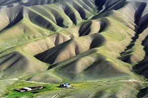 Kyrgyzstan Gallery: Road to Song Kol lake, Naryn oblast, Kyrgyzstan