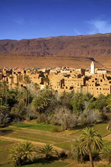 Atlas Mountains Gallery: Road To Todra Gorge With Oasis, Tinghir, Morocco, North Africa