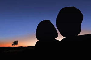 Black Collection: Rock formation at Devils Marbles - Australia, Northern Territory, Devils Marbles