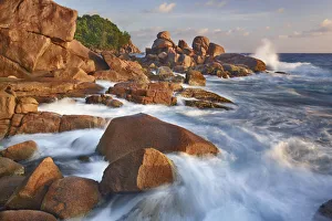 Rocky coast at Petite Police - Seychelles, Mahe, Petite Police - Indian Ocean