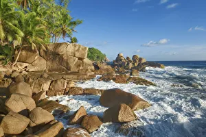 Rocky coast at Petite Police - Seychelles, Mahe, Petite Police - Indian Ocean