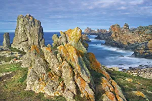 Overcast Prints: Rocky coast at Pointe de Creac h - France, Brittany, Finistere, Brest, Ouessant
