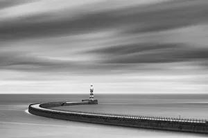 Tyne And Wear Prints: Roker Pier, Roker, Sunderland, Tyne & Wear, England, UK