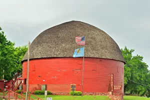 Highways Prints: Round barn along Route 66, Arcadia, Oklahoma, USA