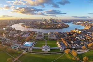 Greenwich Prints: Royal Naval College, (Canary Wharf)