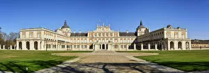 Images Dated 26th April 2019: The Royal Palace of Aranjuez (Palacio Real de Aranjuez) is a former Spanish royal