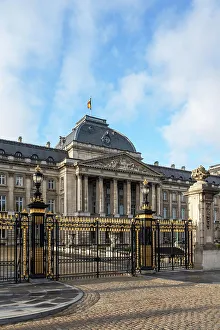 Images Dated 20th January 2023: Royal palace in the morning light, Brussels, Belgium