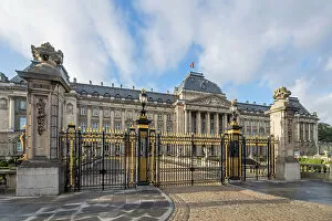 Images Dated 20th January 2023: Royal palace in the morning light, Brussels, Belgium