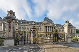 Images Dated 20th January 2023: Royal palace in the morning light, Brussels, Belgium