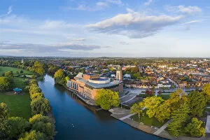 Images Dated 14th November 2019: The Royal Shakesphere Theatre and Swan Theatre on the river Avon, Stratford-upon-Avon