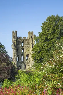 Ruined castle at Helmsley, Yorkshire, England, UK