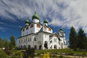 Images Dated 28th November 2011: Russia, Novgorod Oblast, Veliky Novgorod, Nikola-Vyazhischi Convent