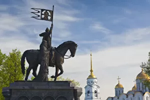 Images Dated 28th November 2011: Russia, Vladimir Oblast, Golden Ring, Vladimir, staue to Prince Vladimir and St. Theodore