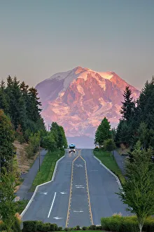 Mounr Rainier Prints: RV on a road to Rainier, Mount Rainier National Park, Washington, USA