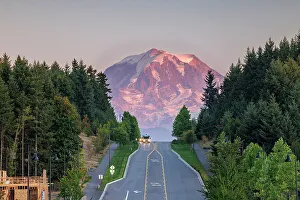 Mounr Rainier Prints: RV on a road to Rainier, Mount Rainier National Park, Washington, USA