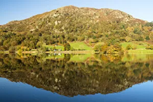 Images Dated 15th April 2016: Rydal Water in autumn, Cumbria, UK