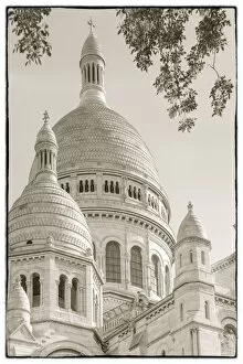 Black and White Gallery: Sacre Coeur cathedral, Paris, France