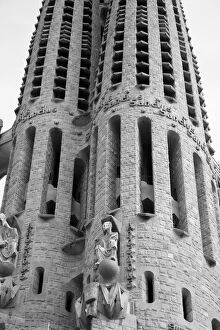Images Dated 28th September 2010: Sagrada Familia cathedral, Barcelona, Spain
