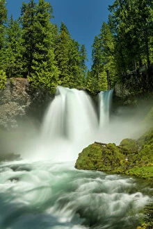 Images Dated 5th July 2023: Sahalie Falls, Willamette National Forest, Oregon, USA