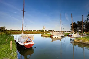 Boating Prints: Sailboats on the River Thurne, Norfolk Broads National Park, Norfolk, England
