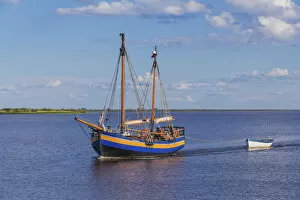 Sailing ship, Lake Ilmen, Veliky Novgorod, Russia
