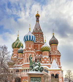 Saint Basils Cathedral, Monument to Minin and Pozharsky, Red square, Moscow, Russia Saint Basils Cathedral, Monument to Minin and Pozharsky, Red square, Moscow, Russia
