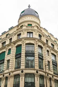 Images Dated 26th May 2017: Saint Freres building, Rue du Louvre, Paris, France
