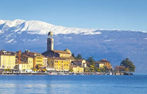 Images Dated 22nd March 2019: Salo city on Garda Lake. Brescia Province, Lombardy, Italy