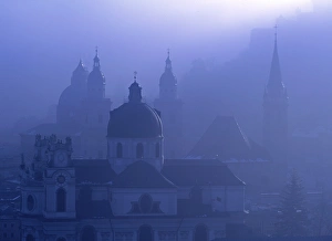 Salzburg in Mist