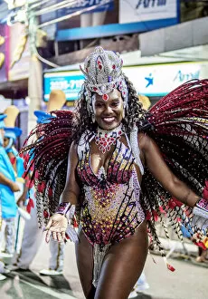 Feathers Gallery: Samba Dancer at the Carnival Parade in Niteroi, State of Rio de Janeiro, Brazil