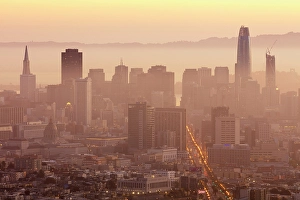Twin Peaks Prints: San Francisco from Twin Peaks at dawn, San Francisco, Califormia, USA