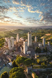 Images Dated 24th September 2020: San Gimignano, known as the Town of Fine Towers, Siena province, Tuscany, Italy