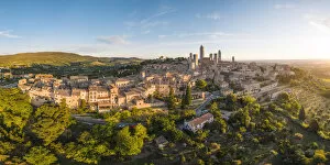 Images Dated 24th September 2020: San Gimignano, known as the Town of Fine Towers, Siena province, Tuscany, Italy