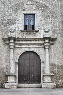 Images Dated 18th May 2020: San Ildefonso cathedral, 1560, Merida, Yucatan, Mexico