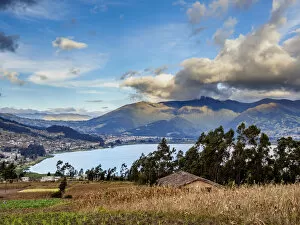 Images Dated 9th October 2018: San Pablo Lake, Otavalo, Imbabura Province, Ecuador