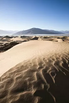Tibetan Gallery: Sand dunes near Samye, Tibet, China