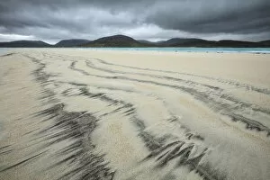 Images Dated 25th November 2021: Sand patterns on Luskentyre beach at low tide, Isle of Harris, Outer Hebrides, Scotland