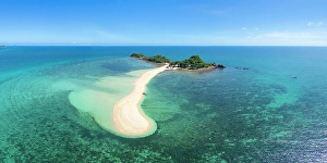 Premium Selects 2024 Prints: Sandbar near the Gigantes Islands, Iloilo Province, Western Visayas, Philippines
