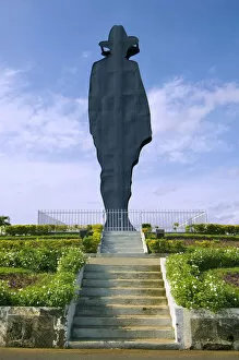 Images Dated 8th July 2008: Sandino statue, a Nicaraguan revolutionary, Parque Historico Nacional Loma de Tiscapa
