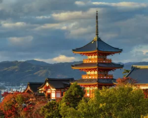 Shrine Collection: Sanjunoto pagoda of Kiyomizu-dera Temple in Autumn, Higashiyama, Kyoto, Japan