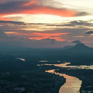 Sarawak River, Kuching, Sarawak, Borneo, Malaysia, Asia