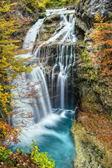 Natural Gallery: Scenic autumn landscape with La Cueva waterfall, Ordesa y Monte Perdido national park